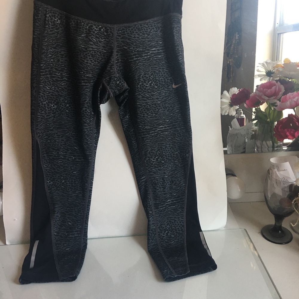 NIKE Leggings size S